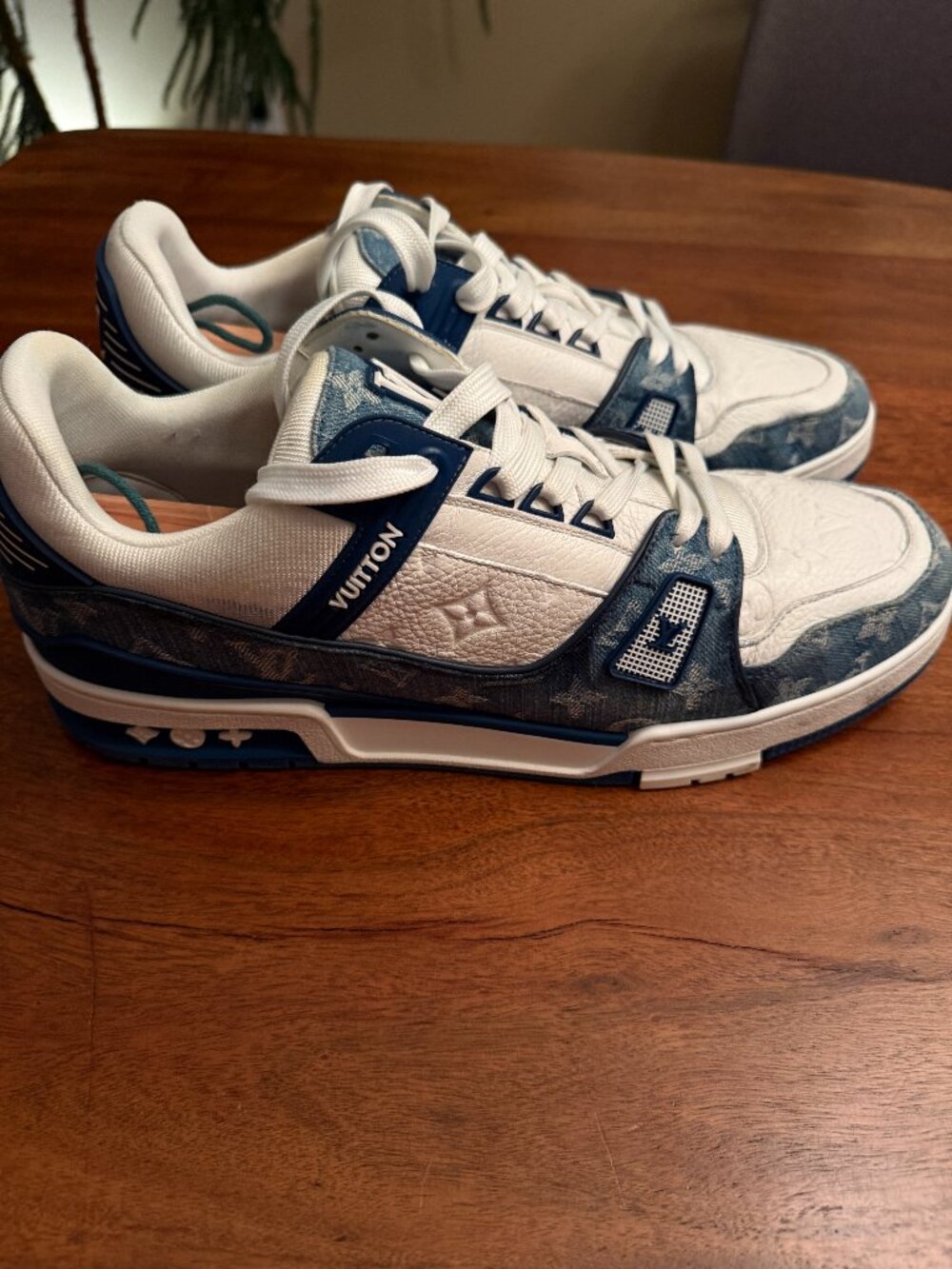 Louis Vuitton Trainers - white leather with blue denim Size 11 US
